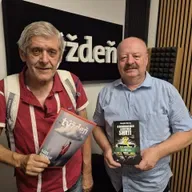 Bezpečnostný radar: Je Kaliňákov tehlový plot len úspešnou klamnou vojenskou operáciou?