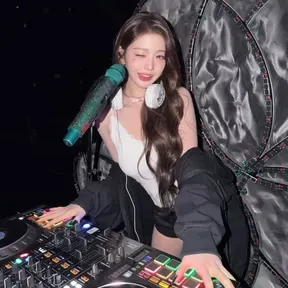 DJ Janetta