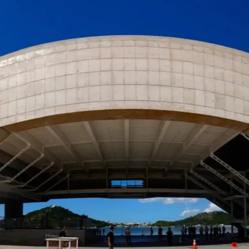 Cais das Artes: exposição de Sebastião Salgado abre calendário de eventos em dezembro