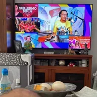 Nos vamos de fin de semana, pasádlo genial, ojalá os guste el programa tanto como nos gusta a nosotros fabricarlo !