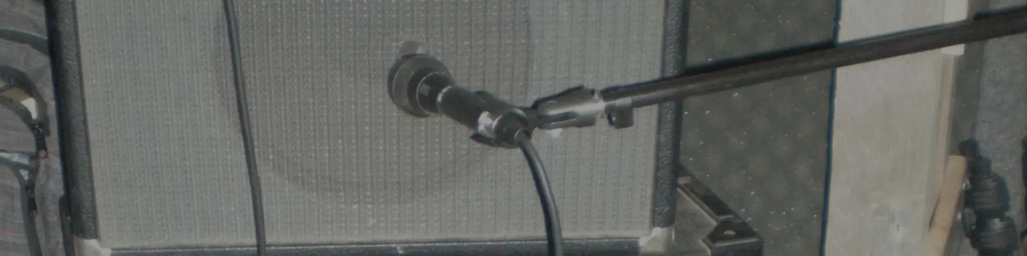 KQZX - Xtreme Hard Rock Radio