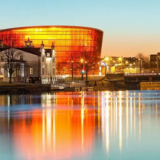 “Lielā dzintara” desmitgades svinību kulminācijā skanēs Šēnberga darbs “Gurres dziesmas"