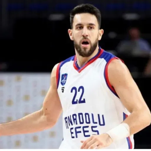 3 Kısa #54 | Play-off öncesi son düzlük, Efes ve Fener’in eksikleri, Fantasy’de nefes kesen haftalar