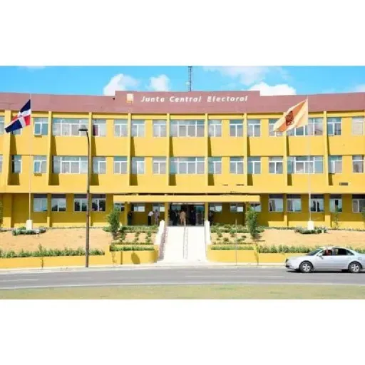 JCE aprueba voto automatizado y conteo manual