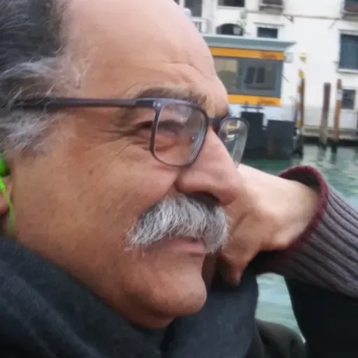 رهنمود برای ایرانیان خارج از کشور از نگاه یک کمونیست