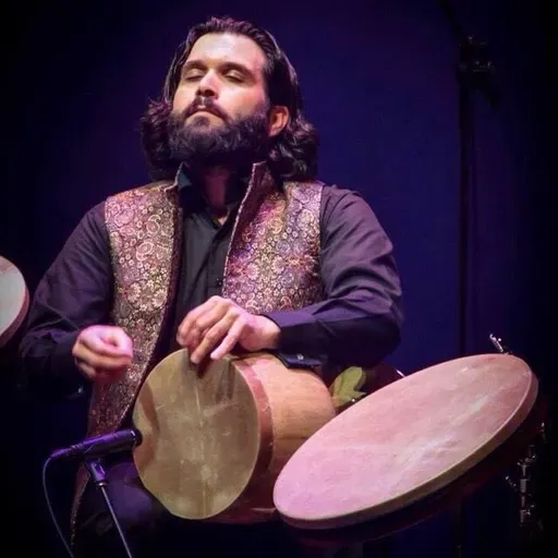 آواهای کم‌شنیده از دیروز تا امروز • بامداد فتوحی