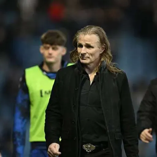 1139: LISTEN: Gillingham manager Gareth Ainsworth reacts to their draw against Barrow - 13/12/2025