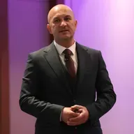 Наплаќаш колку што сакаш или колку што вредиш #211