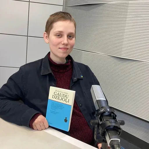 “Gaudu dzejoļi” - kopā ar Mariju Luīzi Meļķi lasām viņas jauno dzejoļu krājumu