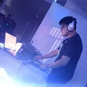 Radio Hit