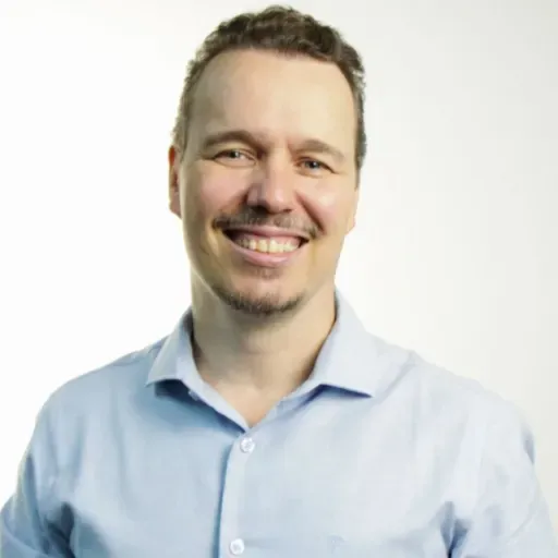 08.03.26 (10h15) | "Reconhecimento que preciso de avivamento" (Pr. Ivêner Soler)