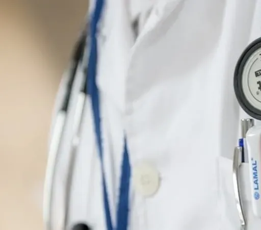 An Dr Teaghlaigh Tony Delap.