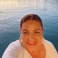 8. EN DIOS ERES VALIOSA