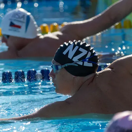 E49 Stephen Moore and Jo Collinge - Ice swimming and teamwork.