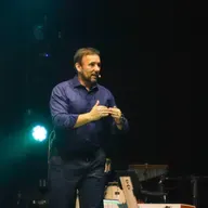 A Compaixão Nos Leva a Andar Sobre as Águas || Ap. Marcos Barriviera