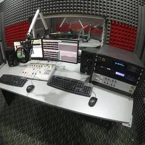 Qué Radio
