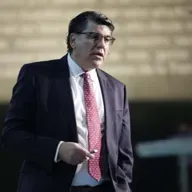 Tano Santos: De las punto.com a la inteligencia artificial: 25 años de mercados bursátiles en Estados Unidos y España