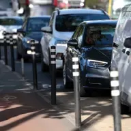 Máirtín Ó Tuairisg, as Indreabhán.