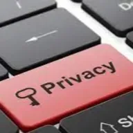 DERECHO A LA PRIVACIDAD EN LA MENSAJERÍA INSTANTANEA. 