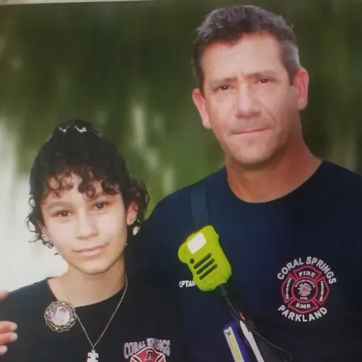 Tori and Anthony Gonzalez (Surviving the Parkland Massacre, Responding as a Parent and the Emotional Toll) - Episode 467