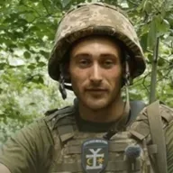Не слухайте диванних експертів, а долучайтесь до війська, — Олександр, доброволець 18-24