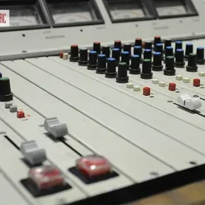 LRP 942 Master FM 102 1