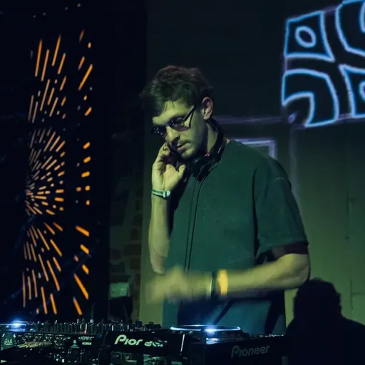 Sanseventeen ‒ Live@Umaker | Gazgolder Club