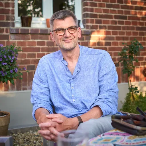 Der Zeitmillionär und sein verlorenes Paradies