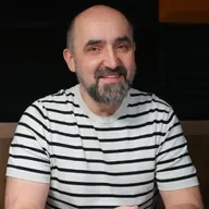 Аляксандр Кныровіч. Новы міністр вырашыў не блакаваць YouTube. Колькі ўбухалі ў БНБК?