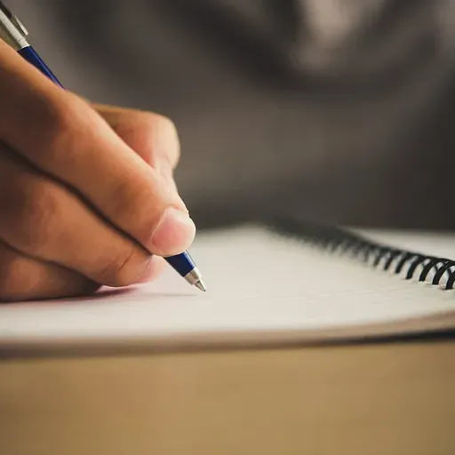 Turpināt mācīties pēc bērna piedzimšanas: ar kādiem izaicinājumiem jāsastopas