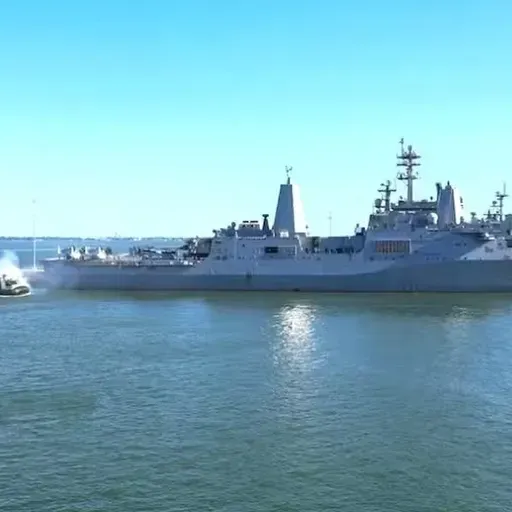 Movimentação militar dos EUA no Caribe causa cancelamento de voos na Venezuela e em ilhas vizinhas