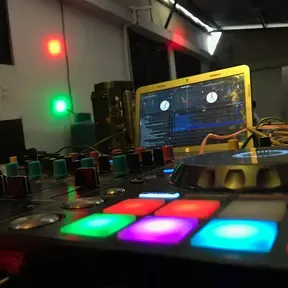 RADIO ACTIVA
