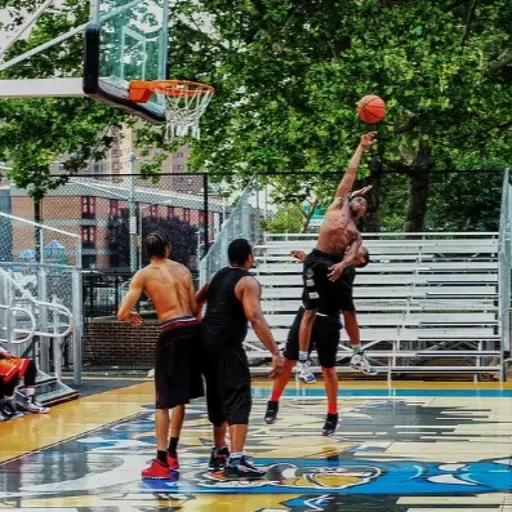 T10C670: Por los márgenes de EEUU a través del baloncesto con Fernando Mahía