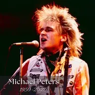 A (((Scottish Highlands Radio))) Tribute to MIKE PETERS (1959-2025) of The Alarm