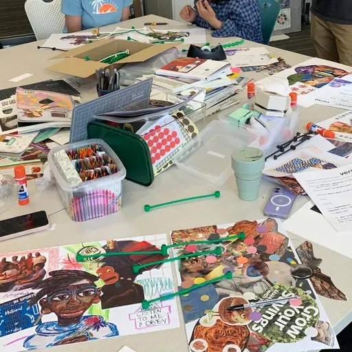 Do design universal ao design pluriversal