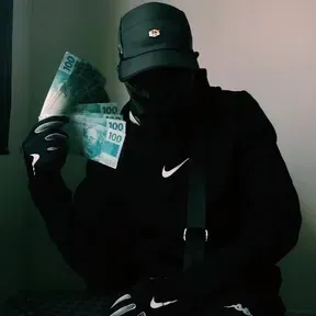 Gustavo
