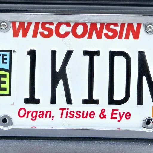 Rep. Gwen Moore, Political rhetoric, Living kidney donors