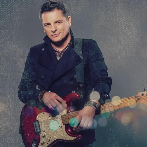 Alta Vibración 117 RICCARDO PEROTTI : Cantante pionero y un gran profesional del rock ecuatoriano.