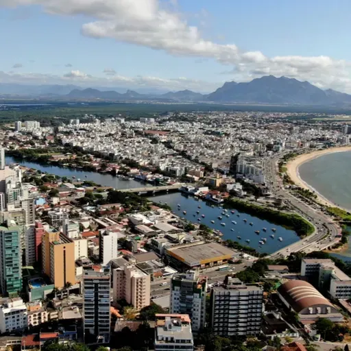 'Desafio é trazer o comércio de volta ao Centro', diz prefeito sobre revitalização