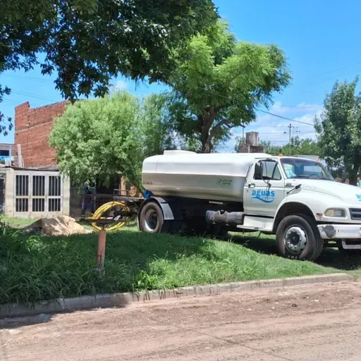Barrio Yapeyú lleva una semana sin agua: vecinos reclaman respuestas y asistencia urgente