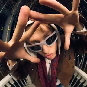 Marvin Play the Beat