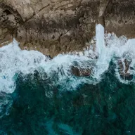 Água mole em pedra dura