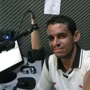 www.radiofenixamigos.com.br