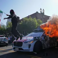 Católicos Para Católicos: 🔥 ¿Quién Está Detrás De Las Protestas En Los Ángeles? | Jesse Romero y Luis Román