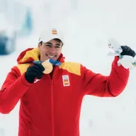 ESQUI DE MONTAÑA OLIMPICO: DOS MEDALLAS ESPAÑA, ORIOL CARDONA ORO, ANA ALONSO BRONCE. Crónica por Mayayo.