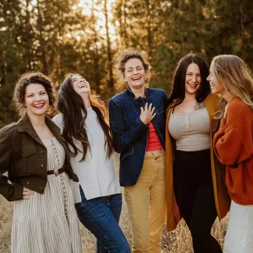 Elke dag telt. De voordelen van humor, ook voor je spirituele leven – Humor bij heiligen – Zeven houdingen voor geluk – Brief aan… de beer van de heilige Romedius!