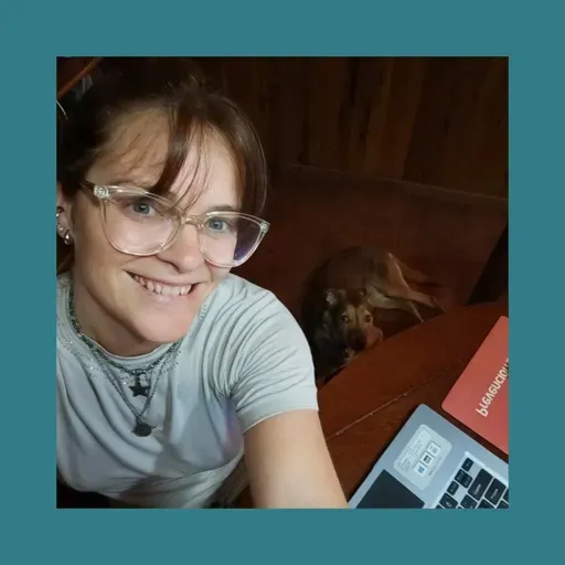 Entrevista a la profesora en educación especial y escritora Argentina María Eugenia Hag del 1ro. de Abril de 2026.