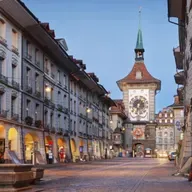 Berna, la città con il fiume intorno