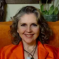 The Divinity of Horses: Experiencing Divine Love, Healing and Spiritual Connection | Lidia Kuleshriyk