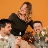 Glædelig jul fra ‘Hvad skal der ske med os?’ – et nyt dansk juleshow i podcastform